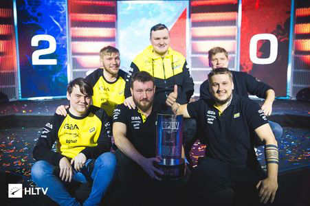 之间的强强 之间的强强