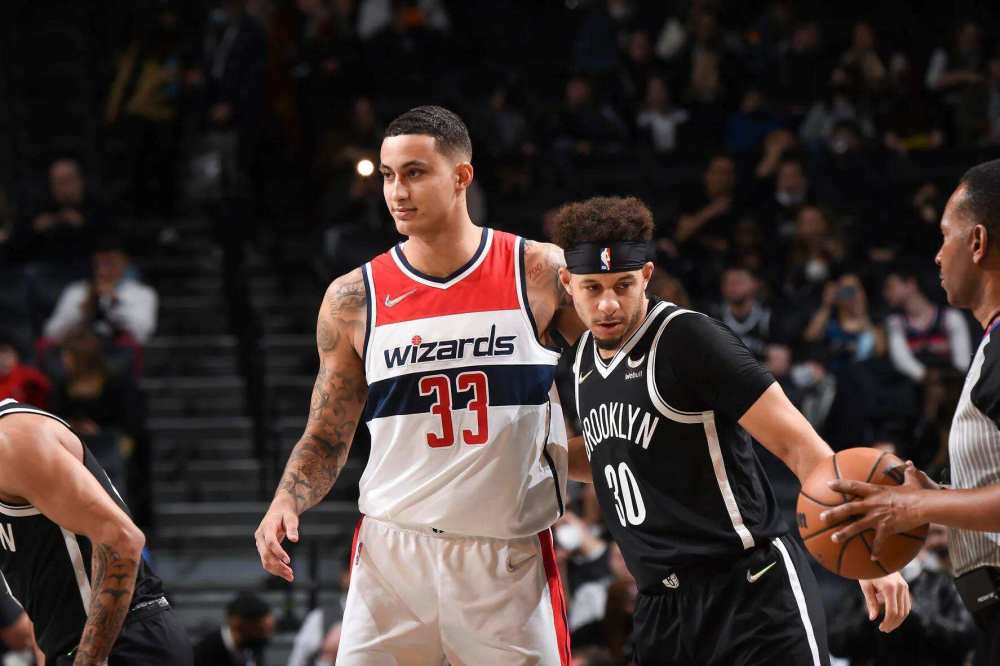 外界对其 外界对其